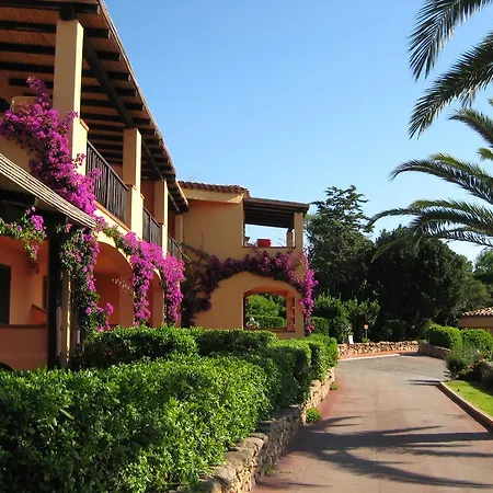 Residenza Chrysalis Bay 2* Πόρτο Τσέρβο