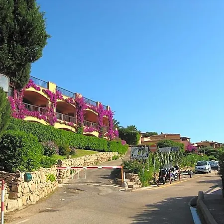 Residenza Chrysalis Bay 公寓式酒店